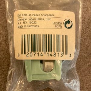 Clinique eye & lip sharpener
